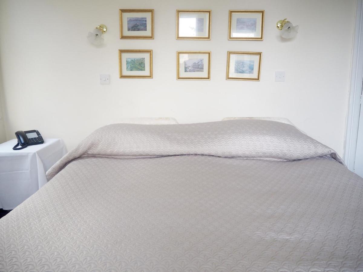 The Old Manse Pickering Bed & Breakfast Екстериор снимка